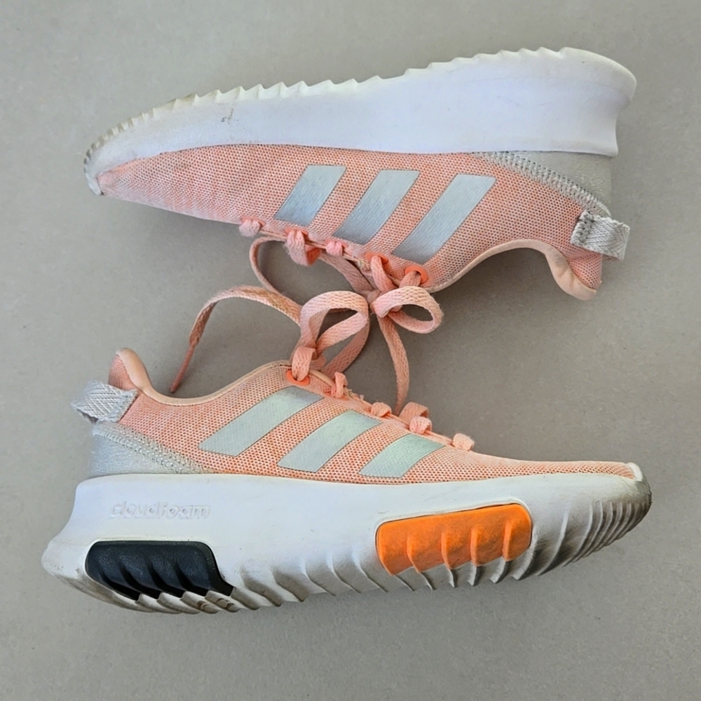 Adidas Kids' Cloudfoam Racer TR Running Shoes Peach and Light Gray Size 10.5K